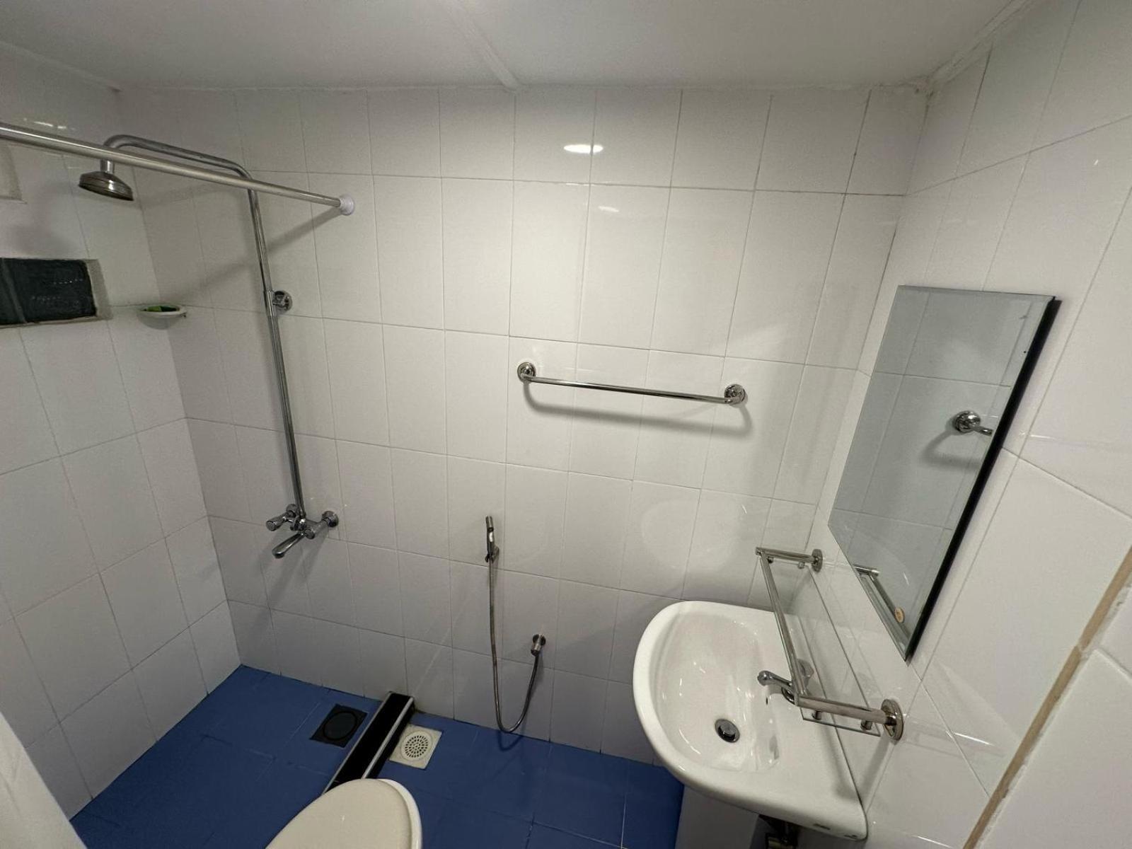 Hamilton House Hotel Негомбо Екстериор снимка