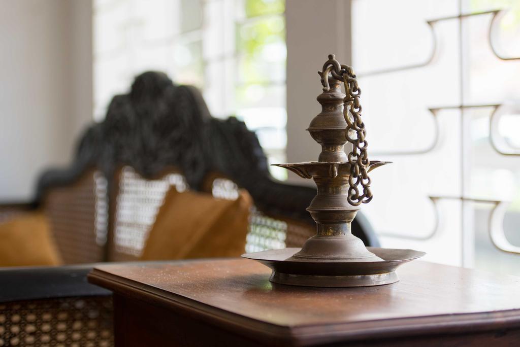 Hamilton House Hotel Негомбо Екстериор снимка